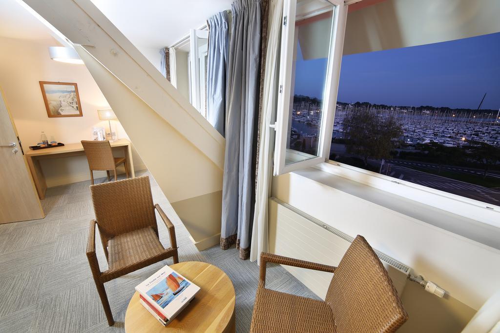 Trinite Hotel La Trinité-sur-Mer Zewnętrze zdjęcie