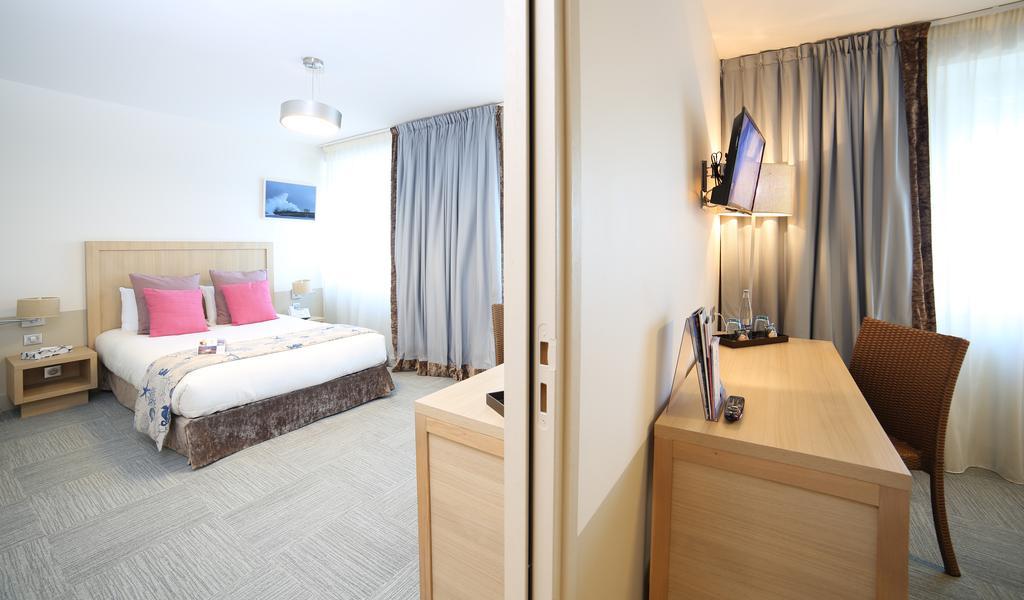 Trinite Hotel La Trinité-sur-Mer Zewnętrze zdjęcie